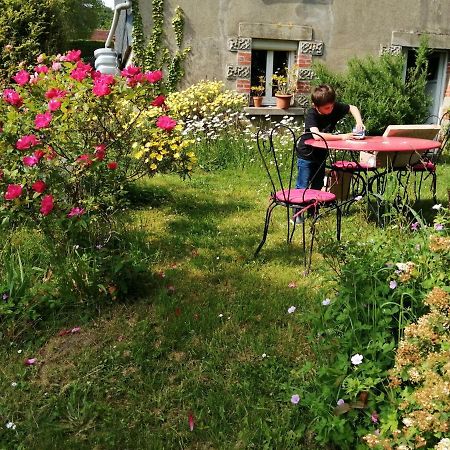 Chambre D Hote Chez Fany Mur-de-Bretagne Εξωτερικό φωτογραφία